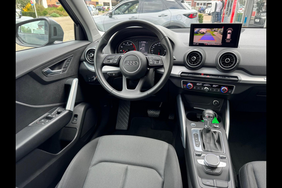 Audi Q2 35 TFSI 150pk S tronic | Navigatie, Parkeersensoren, Parkeercamera, Stoelverwarming, Startknop, 17 inch, Cruise control