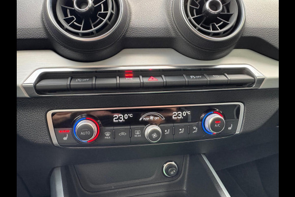 Audi Q2 35 TFSI 150pk S tronic | Navigatie, Parkeersensoren, Parkeercamera, Stoelverwarming, Startknop, 17 inch, Cruise control