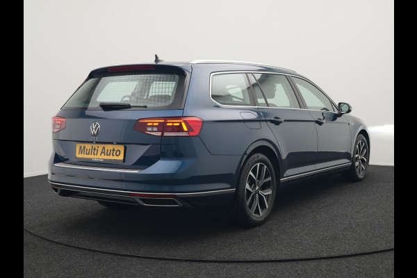 Volkswagen Passat Variant 1.4 TSI GTE Business Plug In Hybrid 218pk Dealer O.H PHEV | Alcantara Sportstoelen Massage & Verwarmd | Adaptive Cruise | Apple Carplay | Navigatie | Camera | Virtual | DAB |