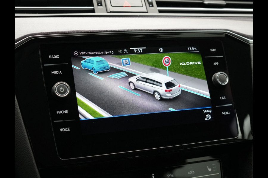 Volkswagen Passat Variant 1.4 TSI GTE Business Plug In Hybrid 218pk Dealer O.H PHEV | Alcantara Sportstoelen Massage & Verwarmd | Adaptive Cruise | Apple Carplay | Navigatie | Camera | Virtual | DAB |
