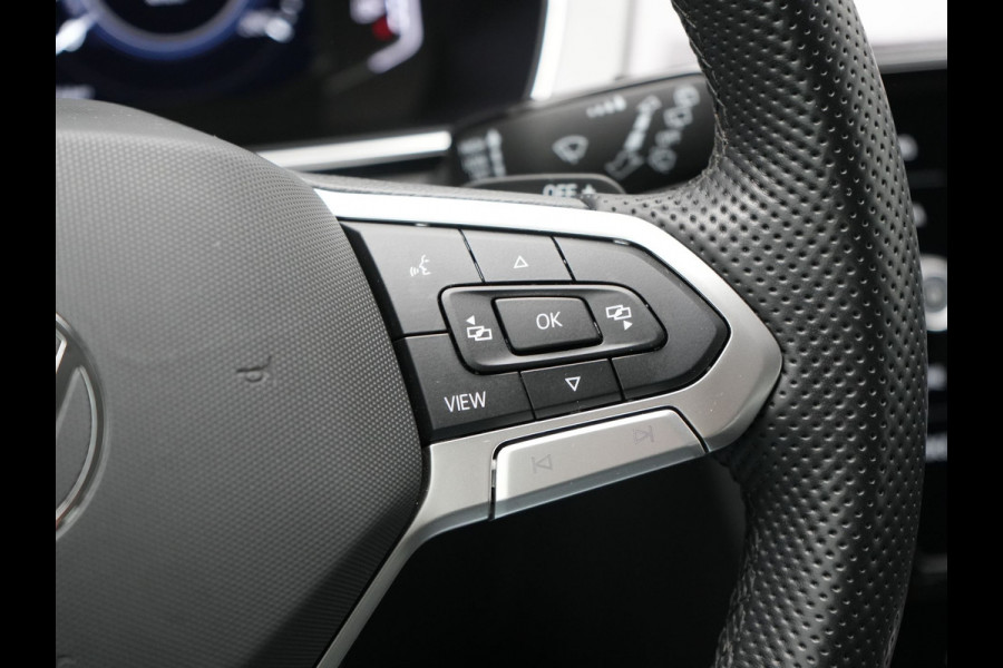 Volkswagen Passat Variant 1.4 TSI GTE Business Plug In Hybrid 218pk Dealer O.H PHEV | Alcantara Sportstoelen Massage & Verwarmd | Adaptive Cruise | Apple Carplay | Navigatie | Camera | Virtual | DAB |