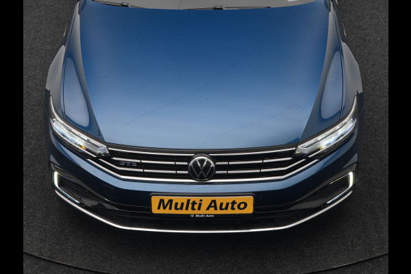 Volkswagen Passat Variant 1.4 TSI GTE Business Plug In Hybrid 218pk Dealer O.H PHEV | Alcantara Sportstoelen Massage & Verwarmd | Adaptive Cruise | Apple Carplay | Navigatie | Camera | Virtual | DAB |