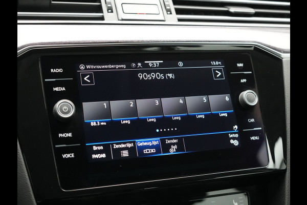 Volkswagen Passat Variant 1.4 TSI GTE Business Plug In Hybrid 218pk Dealer O.H PHEV | Alcantara Sportstoelen Massage & Verwarmd | Adaptive Cruise | Apple Carplay | Navigatie | Camera | Virtual | DAB |