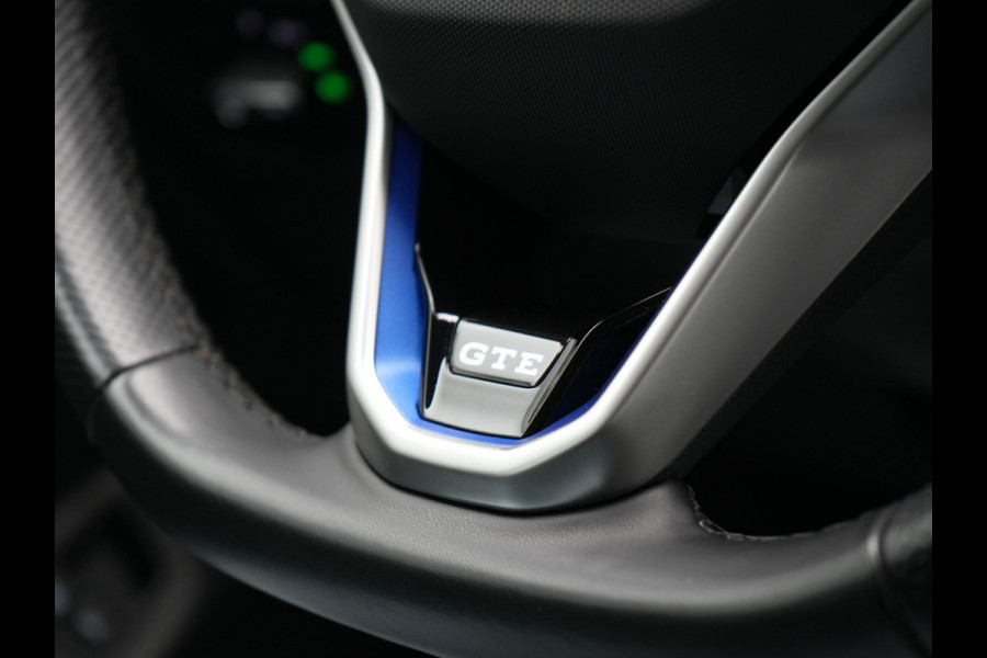 Volkswagen Passat Variant 1.4 TSI GTE Business Plug In Hybrid 218pk Dealer O.H PHEV | Alcantara Sportstoelen Massage & Verwarmd | Adaptive Cruise | Apple Carplay | Navigatie | Camera | Virtual | DAB |