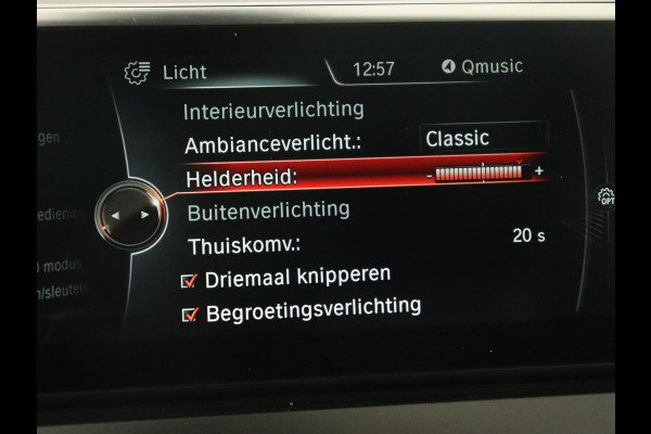 BMW 2 Serie Active Tourer 218i High Executive | Panoramadak | Luxury Line | Trekhaak | Leder | Stoelverwarming | Head-Up | Navigatie | Full LED | Sportstoelen | Camera | Parkeerhulp