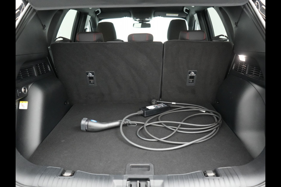 Ford Kuga 2.5 ST-Line Plug In Hybrid 225pk PHEV | Trekhaak Af Fabriek | Head Up | Adaptive Cruise | 360 Camera | Stoelen & Stuur Verwarmd | Apple Carplay | Navigatie | Keyless | Blis | Virtual | DAB |