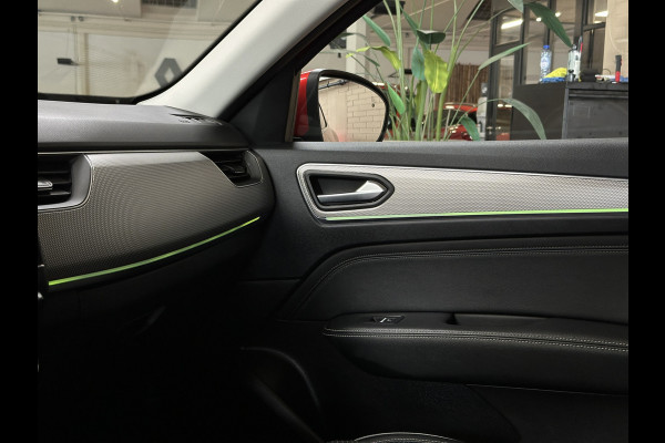 Renault Arkana 1.3 TCe 140pk | Groot Navi | 18 " | ACC | Camera | Carplay | Stoel & Stuur verwarming | Dealer onderhouden!