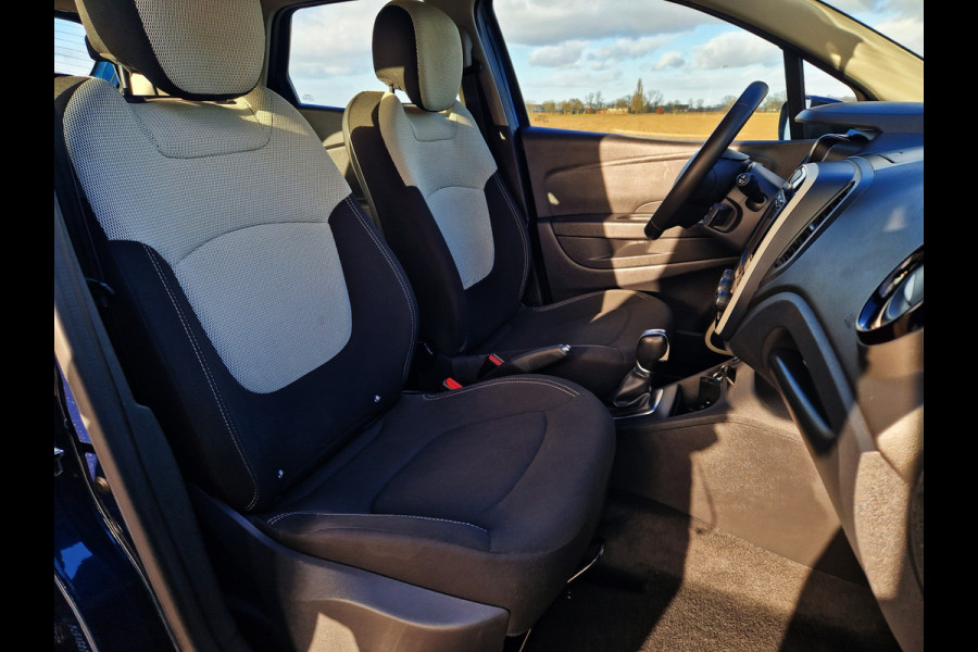 Renault Captur 1.5 dCi - 90 Pk - Euro 6 - AUTOMAAT - Navi - Renault Captur 1.5 dCi - 90 Pk - Euro 6 - AUTOMAAT - Navi -