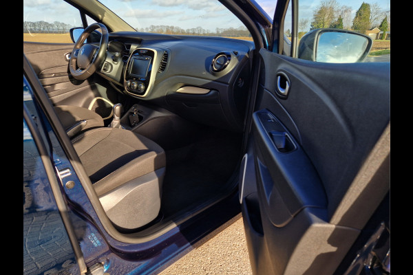 Renault Captur 1.5 dCi - 90 Pk - Euro 6 - AUTOMAAT - Navi - Renault Captur 1.5 dCi - 90 Pk - Euro 6 - AUTOMAAT - Navi -