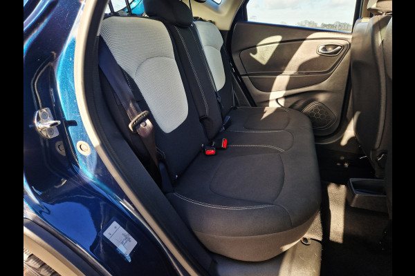 Renault Captur 1.5 dCi - 90 Pk - Euro 6 - AUTOMAAT - Navi - Renault Captur 1.5 dCi - 90 Pk - Euro 6 - AUTOMAAT - Navi -