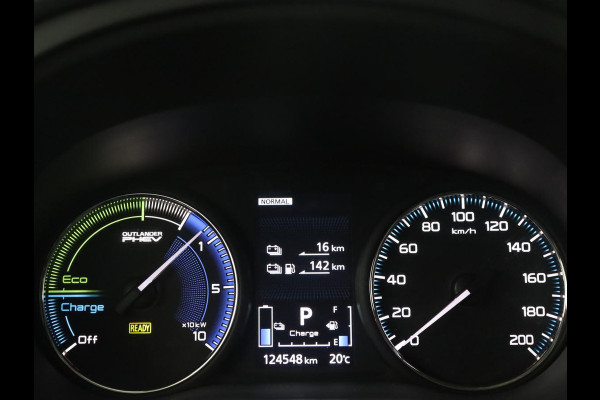 Mitsubishi Outlander 2.4 PHEV Pure+ | Trekhaak | Carplay | Leder/Alcantara | Camera | Keyless | Full LED | Climate control | Cruise control | Plug In