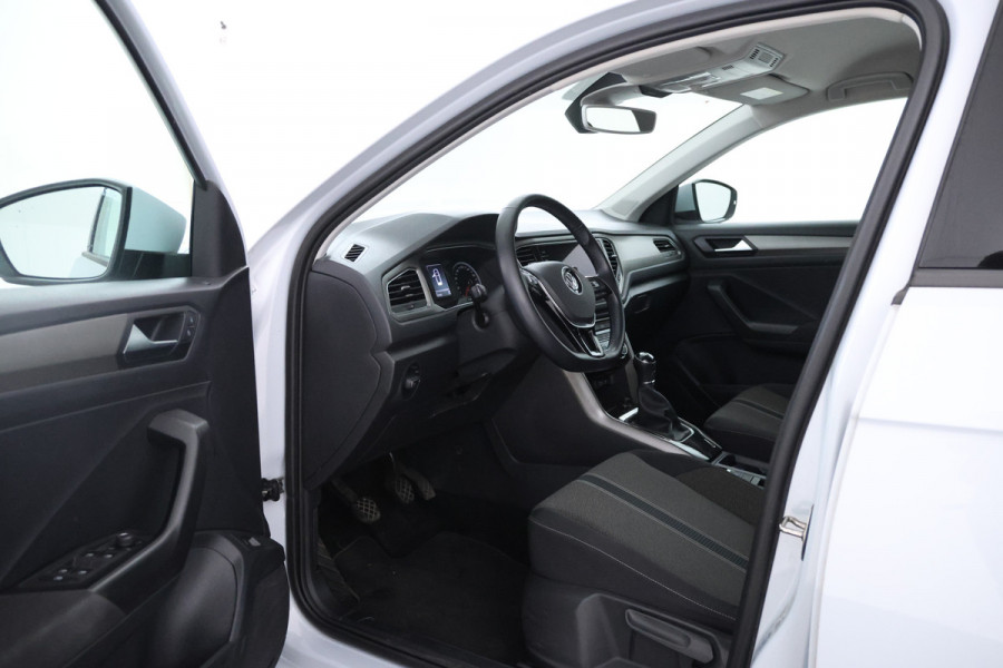 Volkswagen T-Roc 1.6 TDI Style Elektrische achterklep, apple carplay, climate,