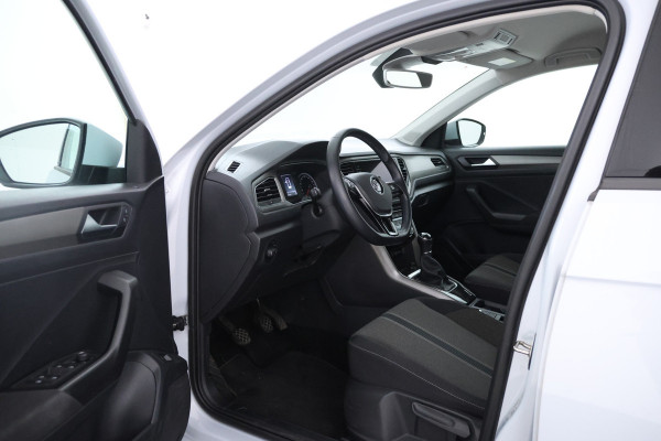 Volkswagen T-Roc 1.6 TDI Style Elektrische achterklep, apple carplay, climate,