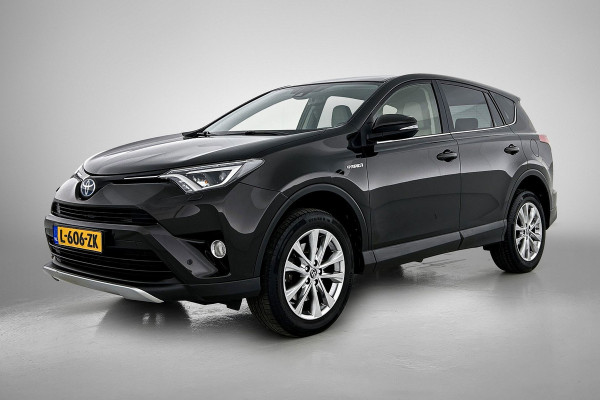 Toyota RAV4 2.5 Hybrid Style(Zeer Goed OnderH, Navi, Stoel/stuur Verwarming, Camera, Parkeersensoren, Etc)