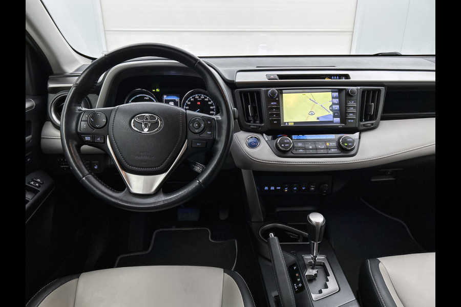 Toyota RAV4 2.5 Hybrid Style(Zeer Goed OnderH, Navi, Stoel/stuur Verwarming, Camera, Parkeersensoren, Etc)