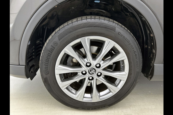 Toyota RAV4 2.5 Hybrid Style(Zeer Goed OnderH, Navi, Stoel/stuur Verwarming, Camera, Parkeersensoren, Etc)