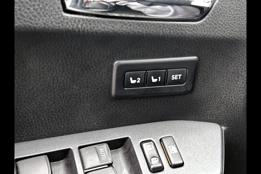 Toyota RAV4 2.5 Hybrid Style(Zeer Goed OnderH, Navi, Stoel/stuur Verwarming, Camera, Parkeersensoren, Etc)