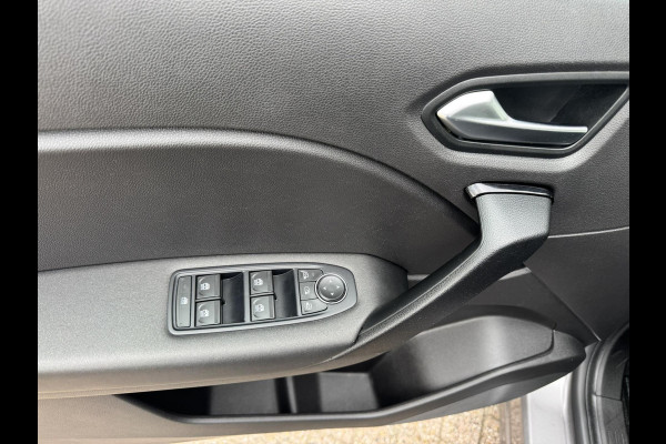 Renault Captur 1.0 TCe 100 Bi-Fuel Zen Cruise control Climate control Navigatie Apple / Android Camera plus sensoren voor/achter