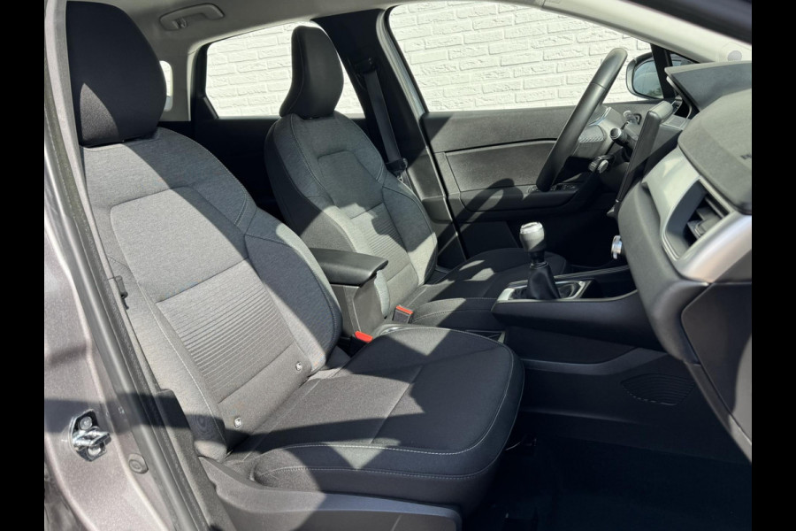 Renault Captur 1.0 TCe 100 Bi-Fuel Zen Cruise control Climate control Navigatie Apple / Android Camera plus sensoren voor/achter