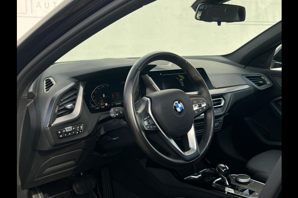 BMW 1-serie 118i Executive Edition NL AUTO | DEALER ONDERH | PDC | PANO |