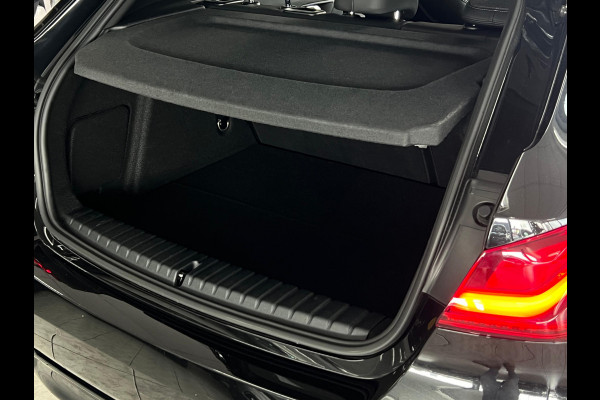 BMW 1-serie 118i Executive Edition NL AUTO | DEALER ONDERH | PDC | PANO |