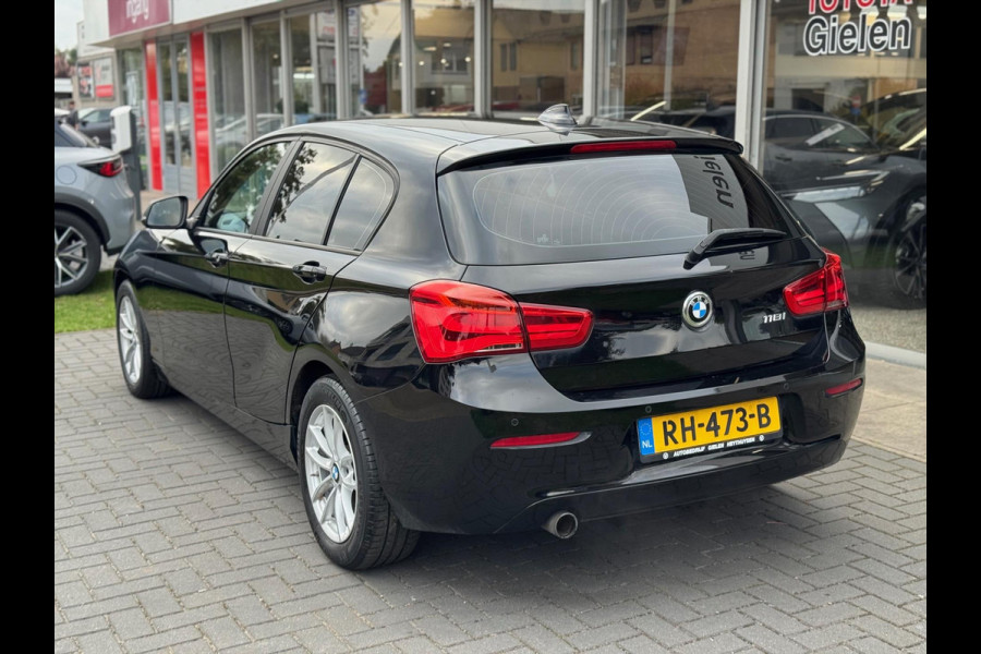 BMW 1-Serie (f20) 118i Automaat Corporate Lease High Executive | Navigatie, Leer, Stoelverwarming, LED, Parkeersensoren
