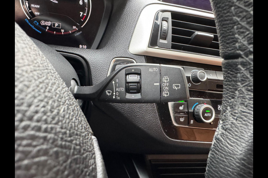 BMW 1-Serie (f20) 118i Automaat Corporate Lease High Executive | Navigatie, Leer, Stoelverwarming, LED, Parkeersensoren