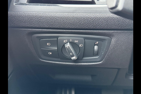 BMW 1-Serie (f20) 118i Automaat Corporate Lease High Executive | Navigatie, Leer, Stoelverwarming, LED, Parkeersensoren