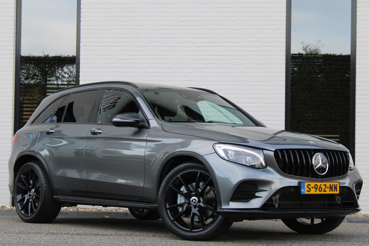 Mercedes-Benz GLC AMG 43 4-MATIC / Panorama / Luchtvering / Head up / Nightpakket / Vol Opties / NIEUWSTAAT