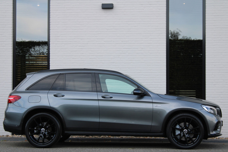 Mercedes-Benz GLC AMG 43 4-MATIC / Panorama / Luchtvering / Head up / Nightpakket / Vol Opties / NIEUWSTAAT