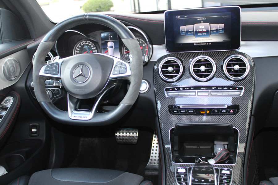 Mercedes-Benz GLC AMG 43 4-MATIC / Panorama / Luchtvering / Head up / Nightpakket / Vol Opties / NIEUWSTAAT