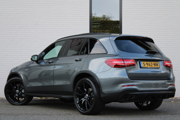 Mercedes-Benz GLC AMG 43 4-MATIC / Panorama / Luchtvering / Head up / Nightpakket / Vol Opties / NIEUWSTAAT