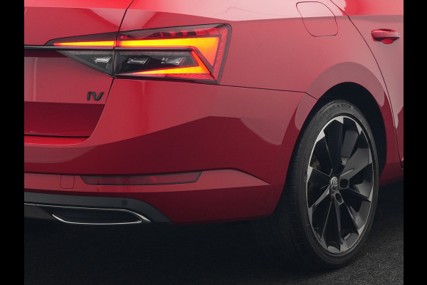 Škoda Superb Combi 1.4 TSI iV Sportline Business Plug In Hybrid 218pk Dealer O.H PHEV | Trekhaak Af Fabriek | Panodak | Adaptive Cruise | Canton Audio | Alcantara Sportstoelen Memory & Verwarmd | 360 | Apple Carplay | Blis | Stuur Verwarmd | Virtual | Navigatie | DAB |