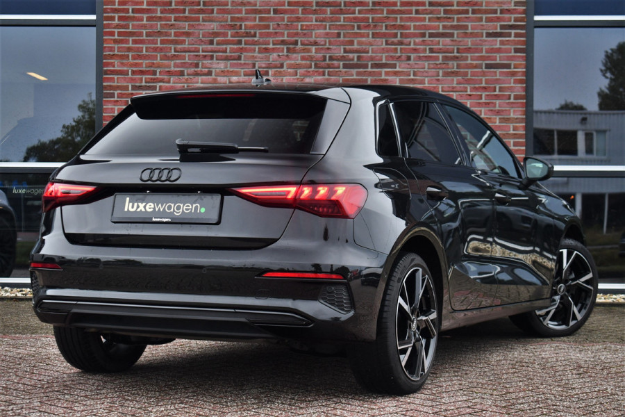 Audi A3 Sportback 40 TFSI e 204pk m-LED S-zetels ACC El-klep Keyless