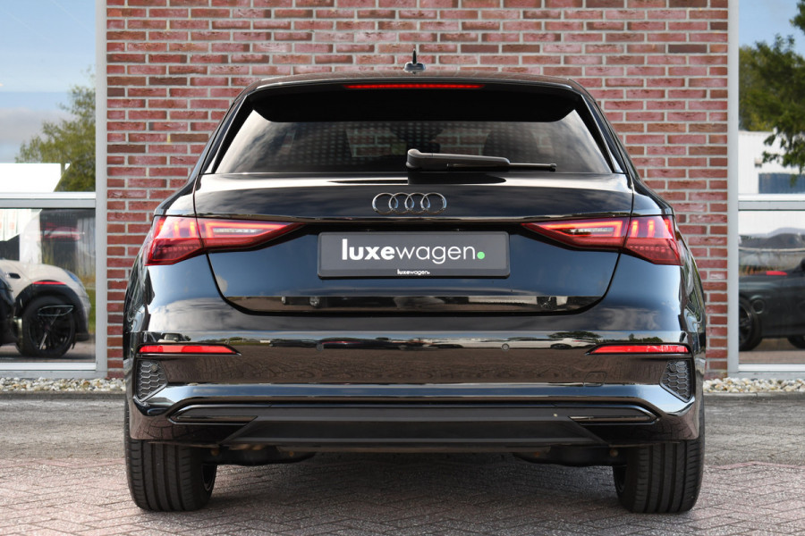 Audi A3 Sportback 40 TFSI e 204pk m-LED S-zetels ACC El-klep Keyless