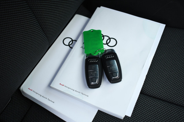 Audi A3 Sportback 40 TFSI e 204pk m-LED S-zetels ACC El-klep Keyless