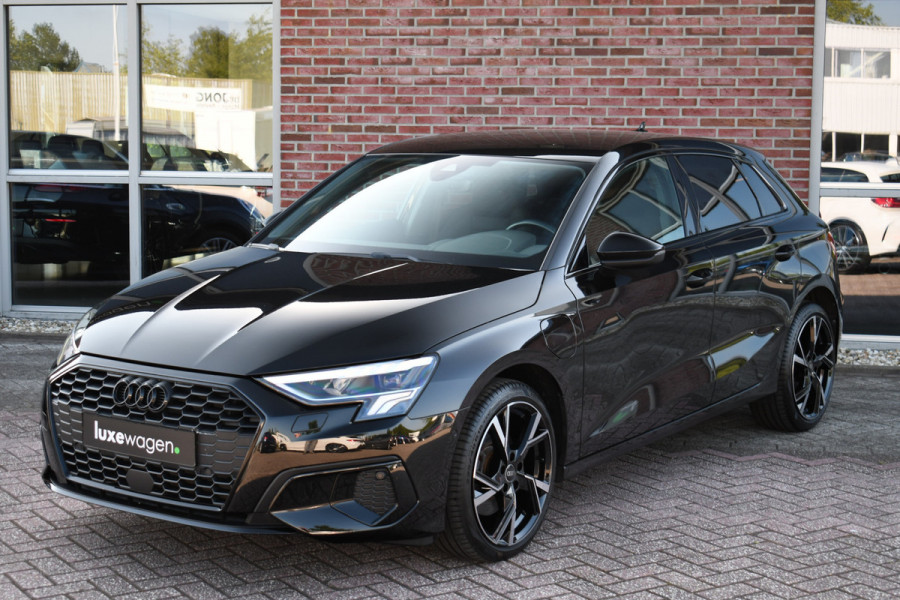Audi A3 Sportback 40 TFSI e 204pk m-LED S-zetels ACC El-klep Keyless