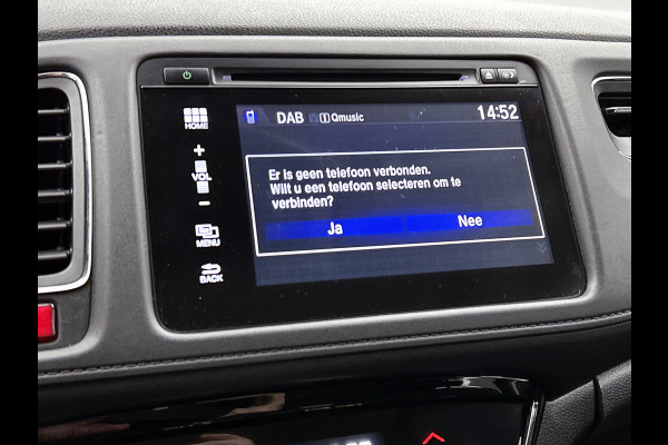 Honda HR-V 1.5 i-VTEC Executive(Zeer Goed OndeRH, Panorama, Trekhaak, Camera, Parkeersensoren V+A, Climate Con, Etc)