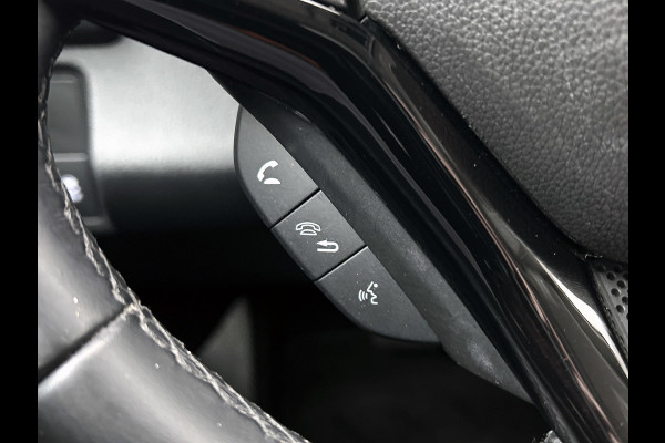 Honda HR-V 1.5 i-VTEC Executive(Zeer Goed OndeRH, Panorama, Trekhaak, Camera, Parkeersensoren V+A, Climate Con, Etc)