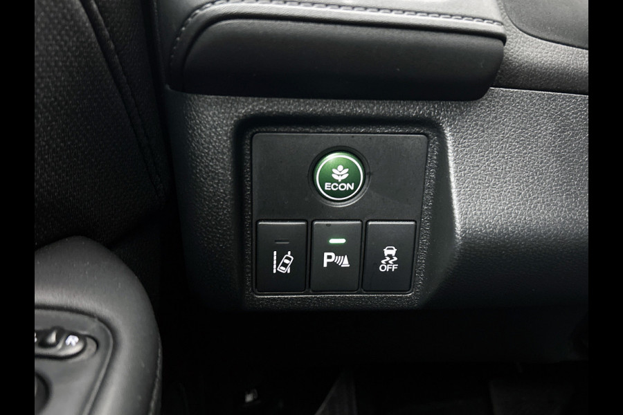 Honda HR-V 1.5 i-VTEC Executive(Zeer Goed OndeRH, Panorama, Trekhaak, Camera, Parkeersensoren V+A, Climate Con, Etc)
