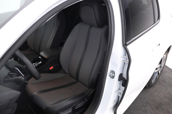 Peugeot 208 1.2 PureTech Allure Pack Automaat, apple carplay, climate Peugeot 208 1.2 PureTech Allure Pack Automaat, apple carplay, climate