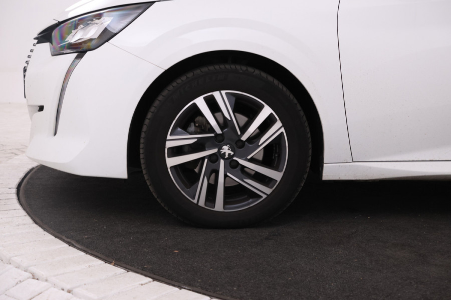 Peugeot 208 1.2 PureTech Allure Pack Automaat, apple carplay, climate Peugeot 208 1.2 PureTech Allure Pack Automaat, apple carplay, climate