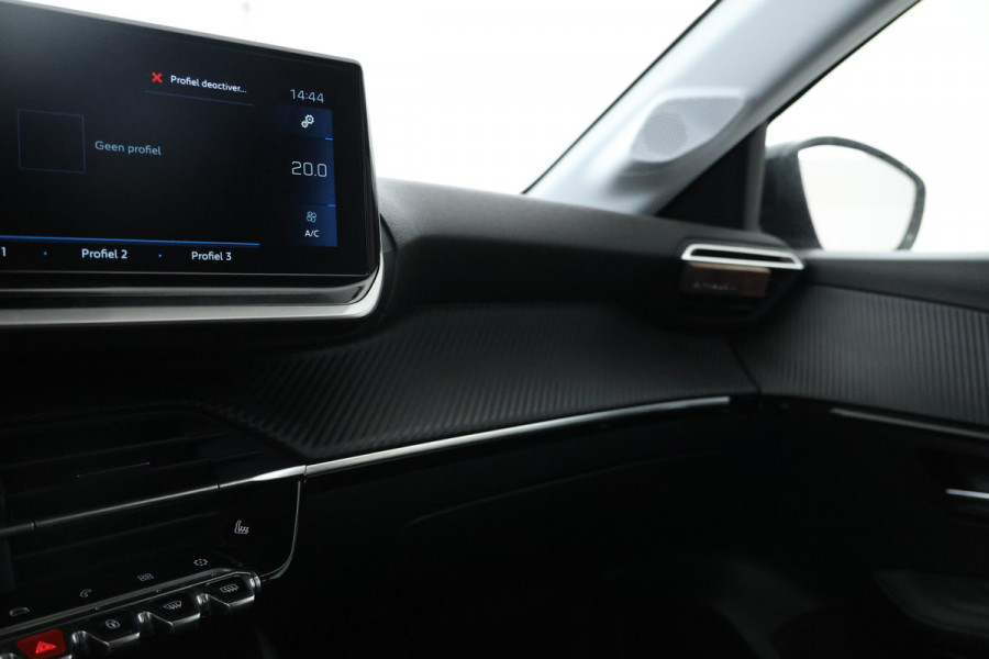 Peugeot 208 1.2 PureTech Allure Pack Automaat, apple carplay, climate Peugeot 208 1.2 PureTech Allure Pack Automaat, apple carplay, climate