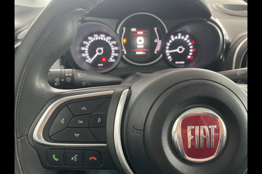 Fiat FIAT 500L L1AE Cruise control - Airco - Navigatie - Trekhaak - Parkeersensoren voor en achter - Stoelverwarming - Bluetooth - Mistlampen voor - Multifunctioneel stuurwiel - Licht metalen 17 inch - U-connect