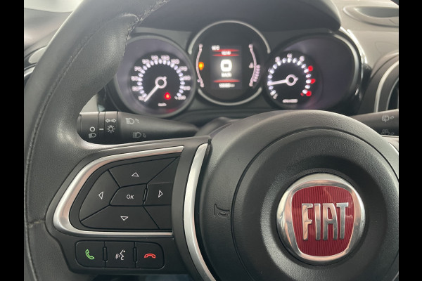 Fiat FIAT 500L L1AE Cruise control - Airco - Navigatie - Trekhaak - Parkeersensoren voor en achter - Stoelverwarming - Bluetooth - Mistlampen voor - Multifunctioneel stuurwiel - Licht metalen 17 inch - U-connect