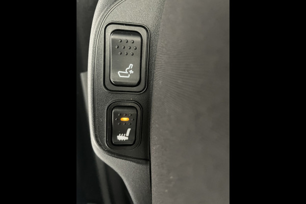 Fiat FIAT 500L L1AE Cruise control - Airco - Navigatie - Trekhaak - Parkeersensoren voor en achter - Stoelverwarming - Bluetooth - Mistlampen voor - Multifunctioneel stuurwiel - Licht metalen 17 inch - U-connect