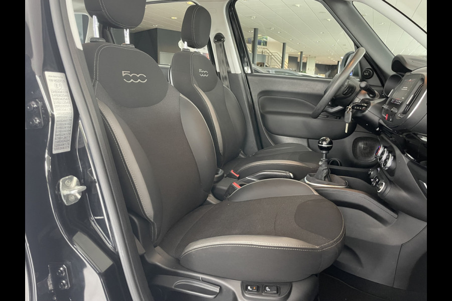 Fiat FIAT 500L L1AE Cruise control - Airco - Navigatie - Trekhaak - Parkeersensoren voor en achter - Stoelverwarming - Bluetooth - Mistlampen voor - Multifunctioneel stuurwiel - Licht metalen 17 inch - U-connect