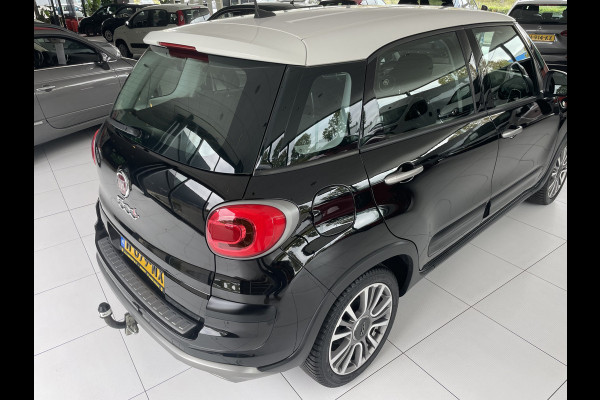 Fiat FIAT 500L L1AE Cruise control - Airco - Navigatie - Trekhaak - Parkeersensoren voor en achter - Stoelverwarming - Bluetooth - Mistlampen voor - Multifunctioneel stuurwiel - Licht metalen 17 inch - U-connect