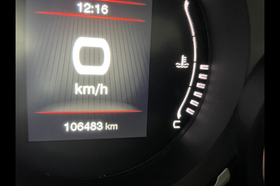 Fiat FIAT 500L L1AE Cruise control - Airco - Navigatie - Trekhaak - Parkeersensoren voor en achter - Stoelverwarming - Bluetooth - Mistlampen voor - Multifunctioneel stuurwiel - Licht metalen 17 inch - U-connect