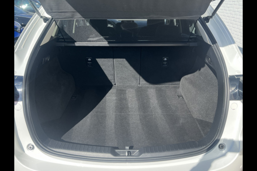 Mazda CX-5 2.0 SkyActiv-G 165 Skylease GT | Trekhaak | Dodehoek | Navi | DAB | LED